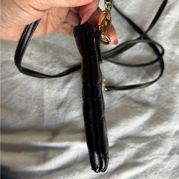 Betsey Johnson black quilted Wristlet/Crossbody Bag - Picture 7 of 9